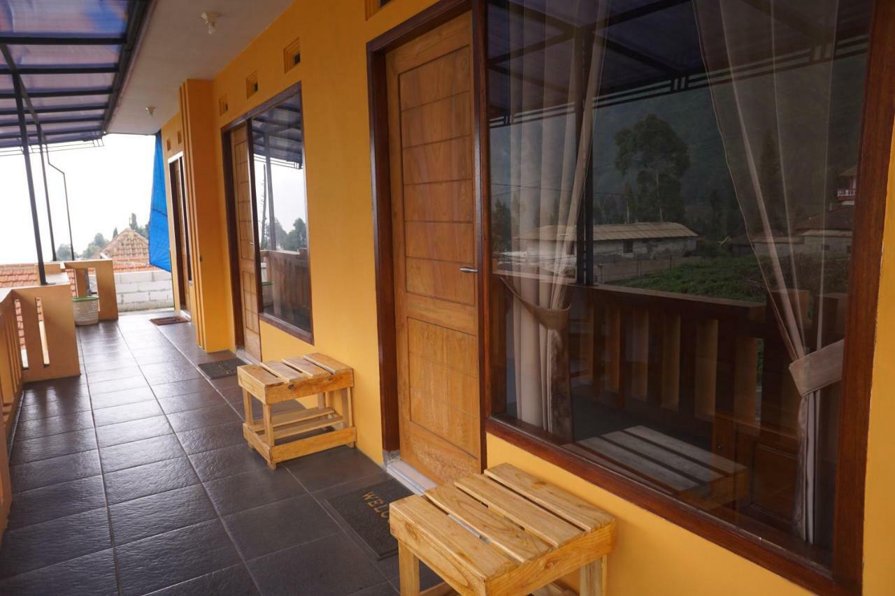 Homestay Lereng Bromo Eksteriør billede